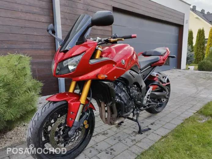 Yamaha FZ czerwony to +10 do szybkości 1