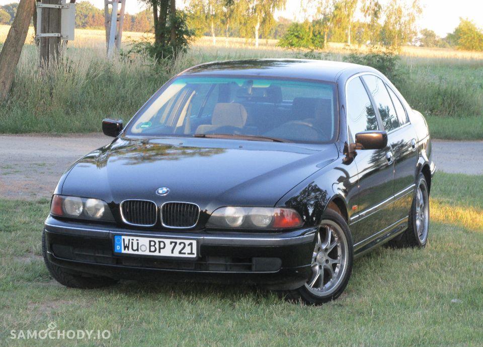 BMW Seria 5 E39 520i MANUAL świeżo sprowadzona 11