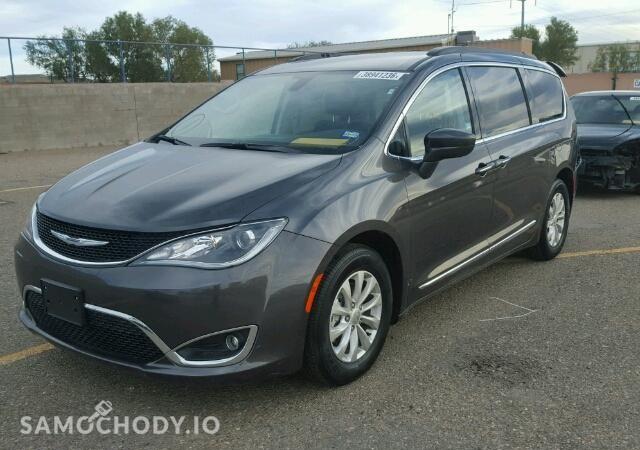 Chrysler Pacifica Voyager Town Country  Auto Punkt 2