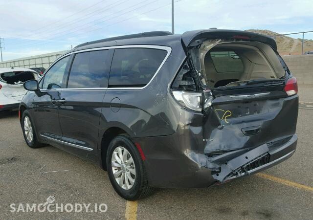 Chrysler Pacifica Voyager Town Country  Auto Punkt 7