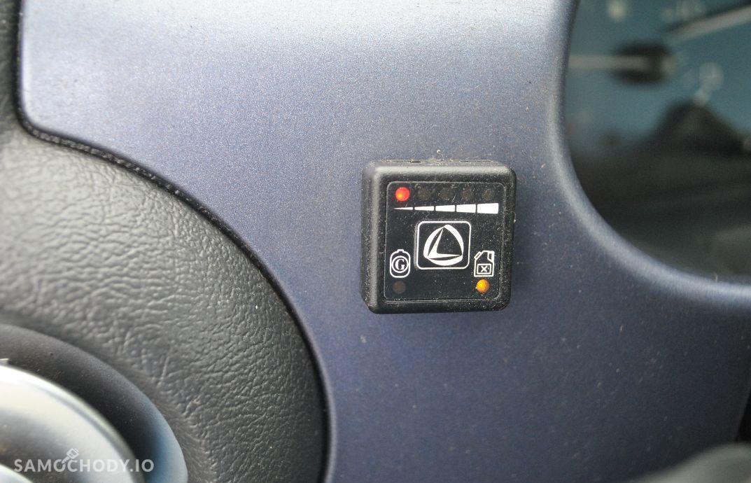 Citroën Berlingo 1,6 benzyna gaz multispece klimatyzacja 2 x boczne drzwi opłacony 79