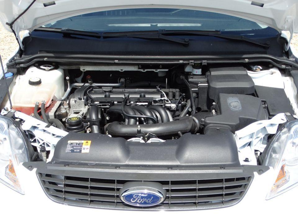 Ford Focus 1.6i 101KM Klima Tempomat 5