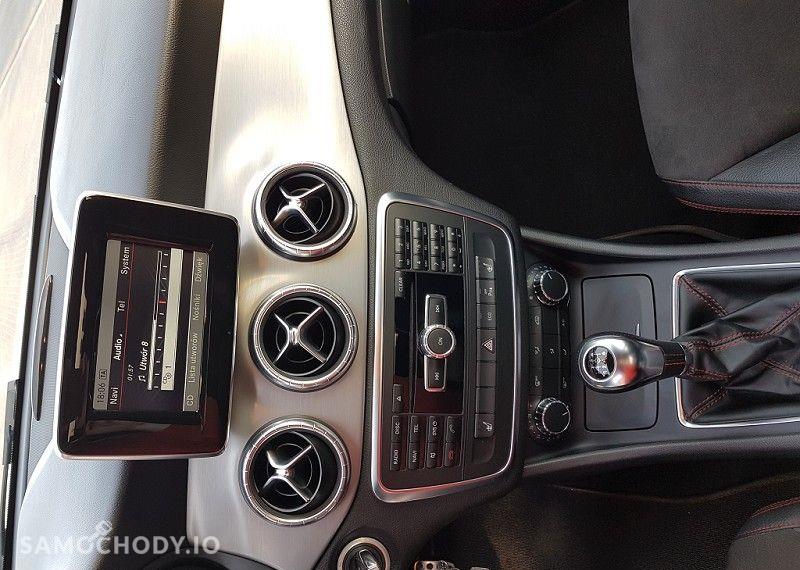 Mercedes-Benz CLA 1,6i 156KM CLA 200 AMG Styling Panorama Bi Xenon Alu Navi Fv23% 46