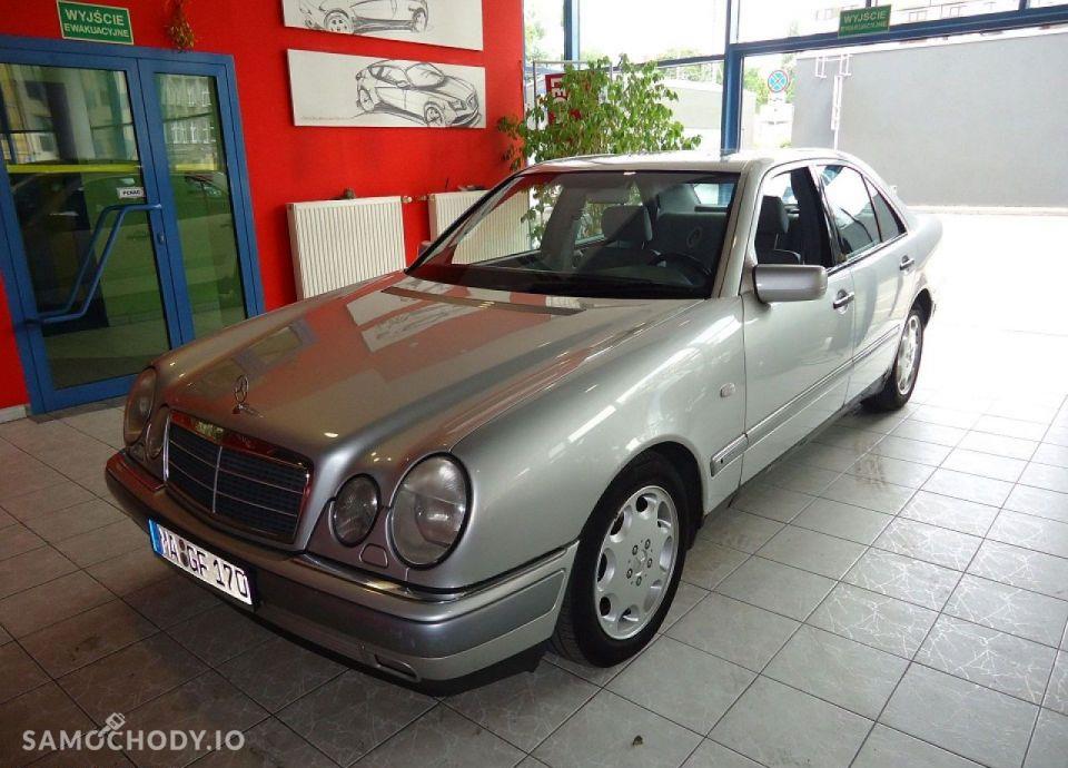 Mercedes-Benz Klasa E opłacony, bezwypadkowy, serwisowany 2