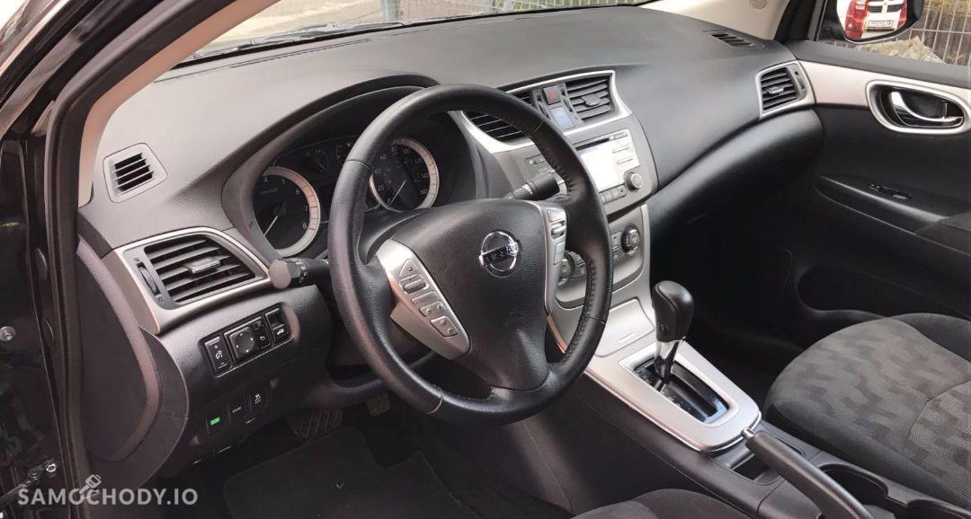 Nissan Sentra bezwypadkowy, model 2014 16