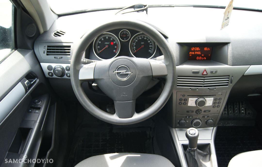 Opel Astra 2004r 1.6 LPG GAZ 22