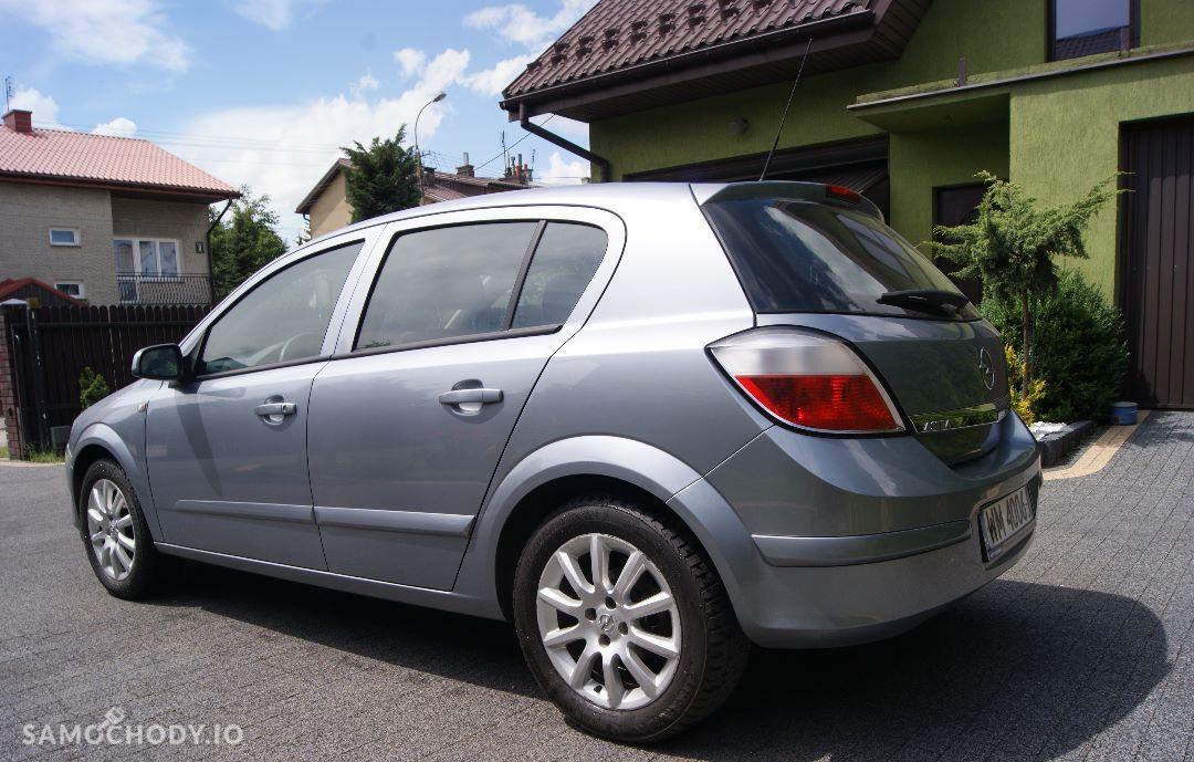 Opel Astra 2004r 1.6 LPG GAZ 2