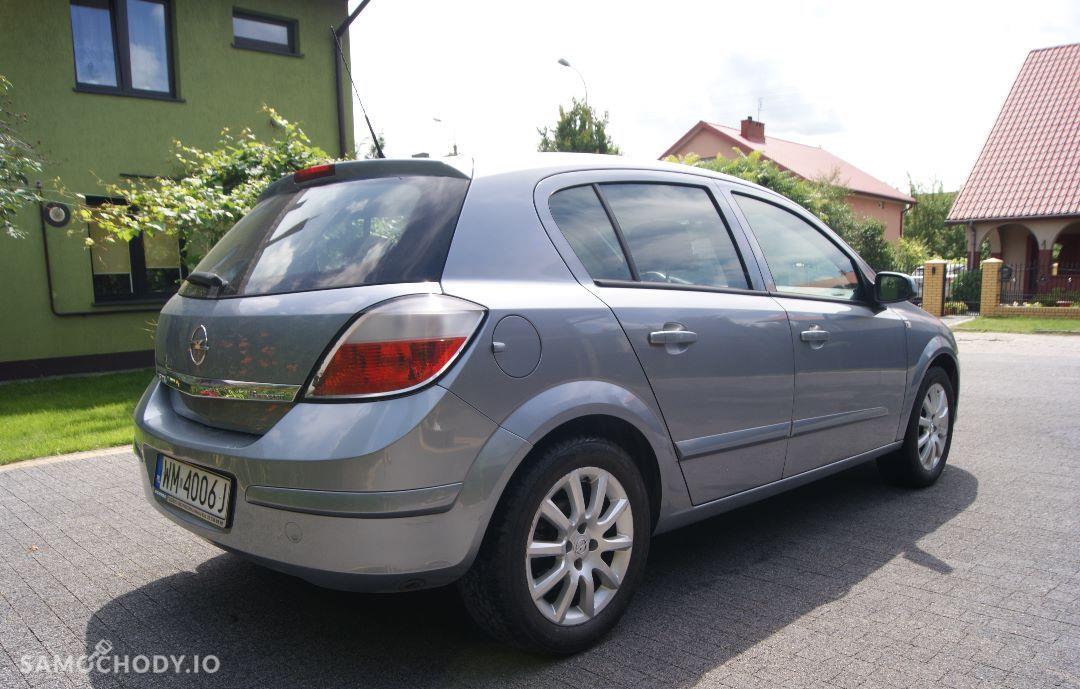 Opel Astra 2004r 1.6 LPG GAZ 4