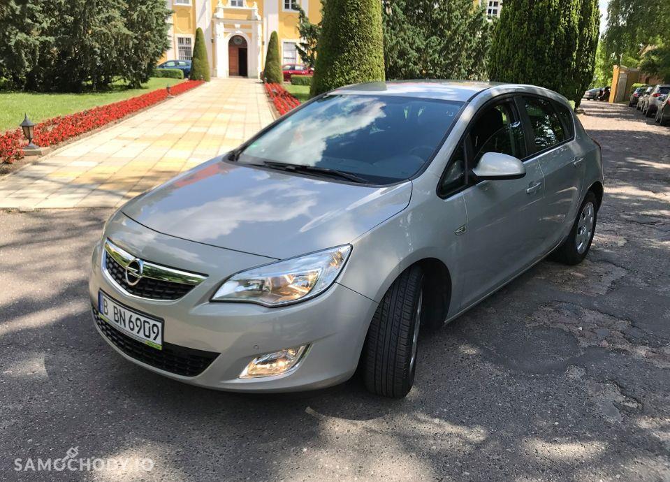 Opel Astra OPEL ASTRA 1,6 Benzyna Klima Bezwypadkowy STAN TOP OPŁACONY !!! 4