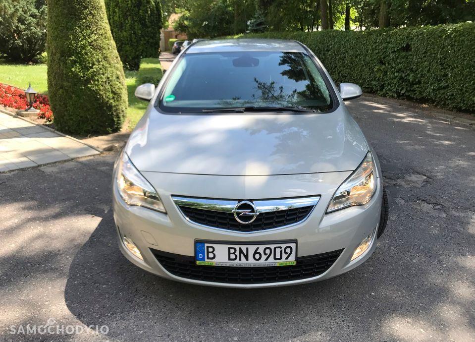 Opel Astra OPEL ASTRA 1,6 Benzyna Klima Bezwypadkowy STAN TOP OPŁACONY !!! 2