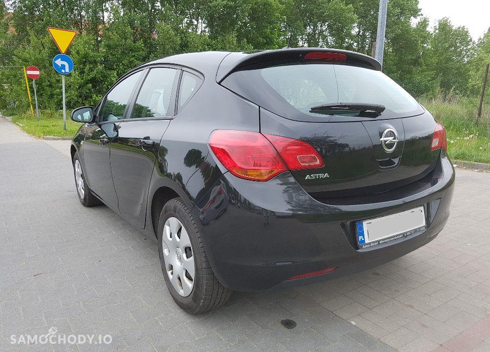 Opel Astra 1,6 benzyna salon polska pierwszy właściciel serwisowana 16