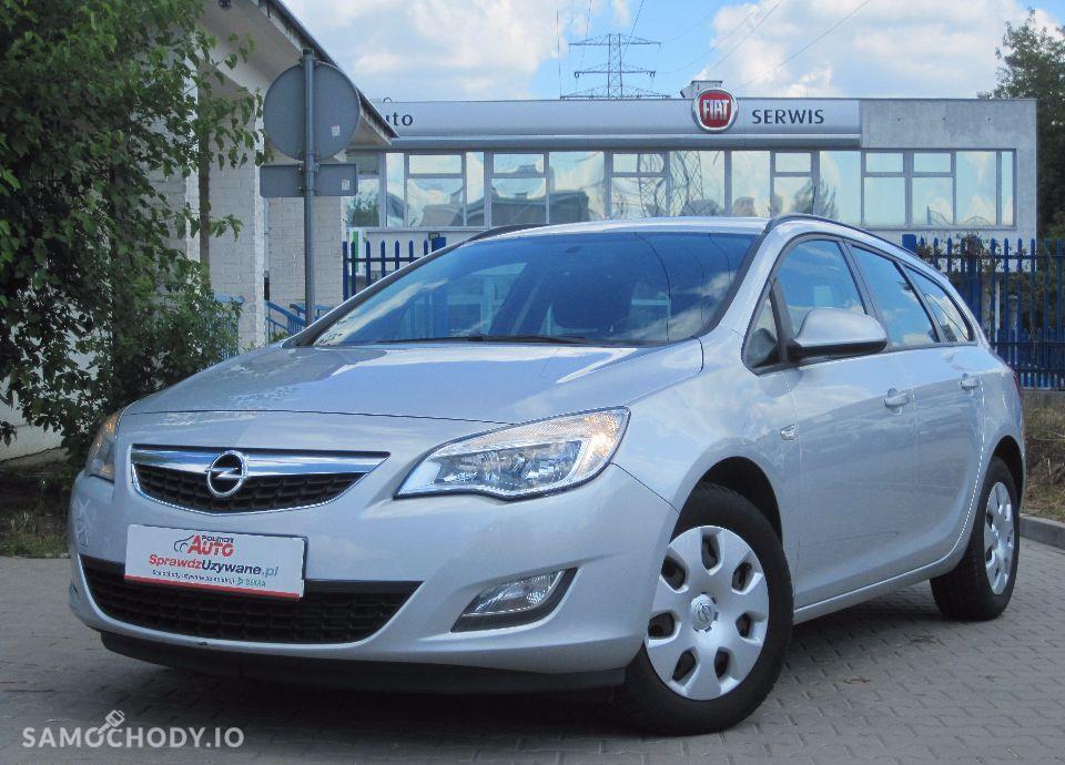 Opel Astra 1.7 CDTI Salon PL małe 56