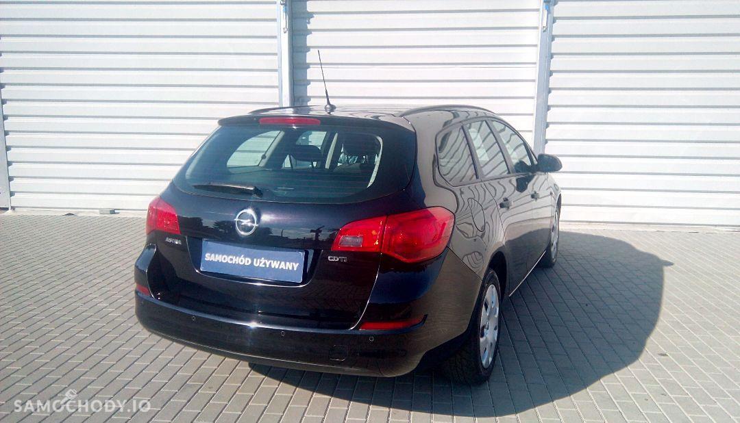 Opel Astra Klimatyzacja / Vat 23 % 2