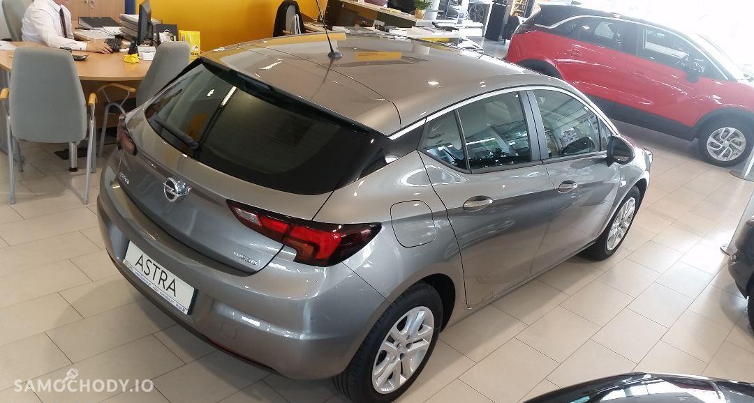 Opel Astra Astra V 1.4 125 KM Biznes Plus 11