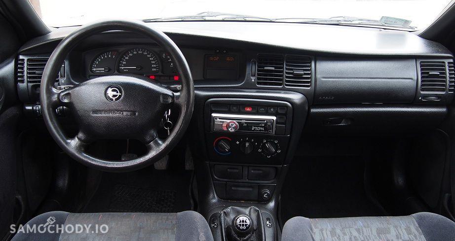Opel Vectra zadbane wnetrze ,klimatyzacja alufelgi,hak,nowy rozrzad 29