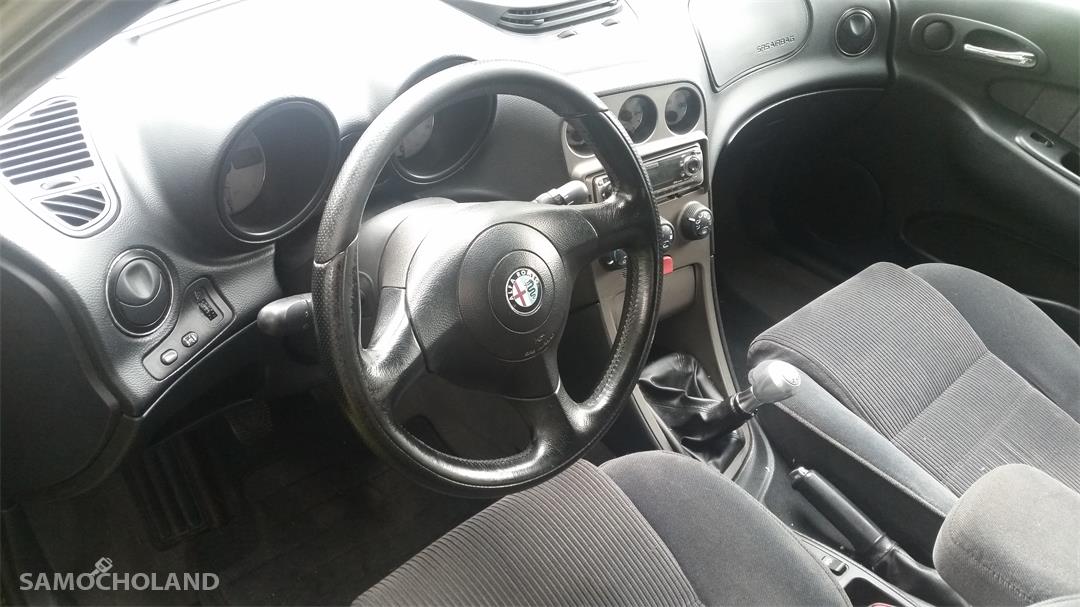 Alfa Romeo 156  16