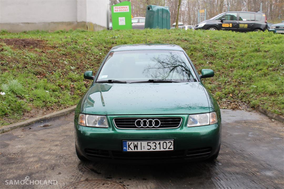 Audi A3 8L (1996-2003) 5 drzwi climatronic alcantara 1.6  4
