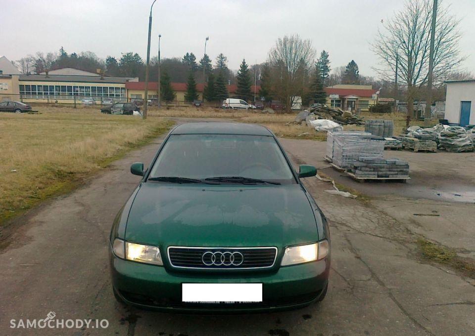 Audi A4 B5 (1995-2001) Klima el. szyby Hak radio fabryczne 0