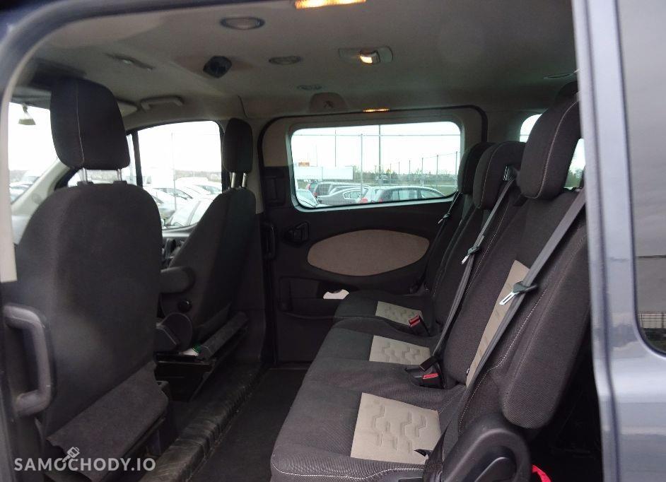 Ford Tourneo Custom 8-osobow ,bezwypadkowy , GPS 2