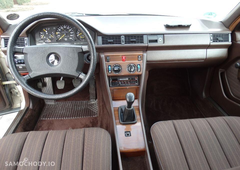Mercedes-Benz W124 (1984-1993) Benzyna 2.2 132KM 1989r. 1