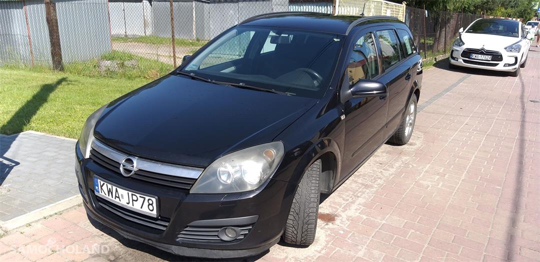 Opel Astra H (2004-2014) Opel Astra H 1.9 CDTI wersja sport kombi czarny 2