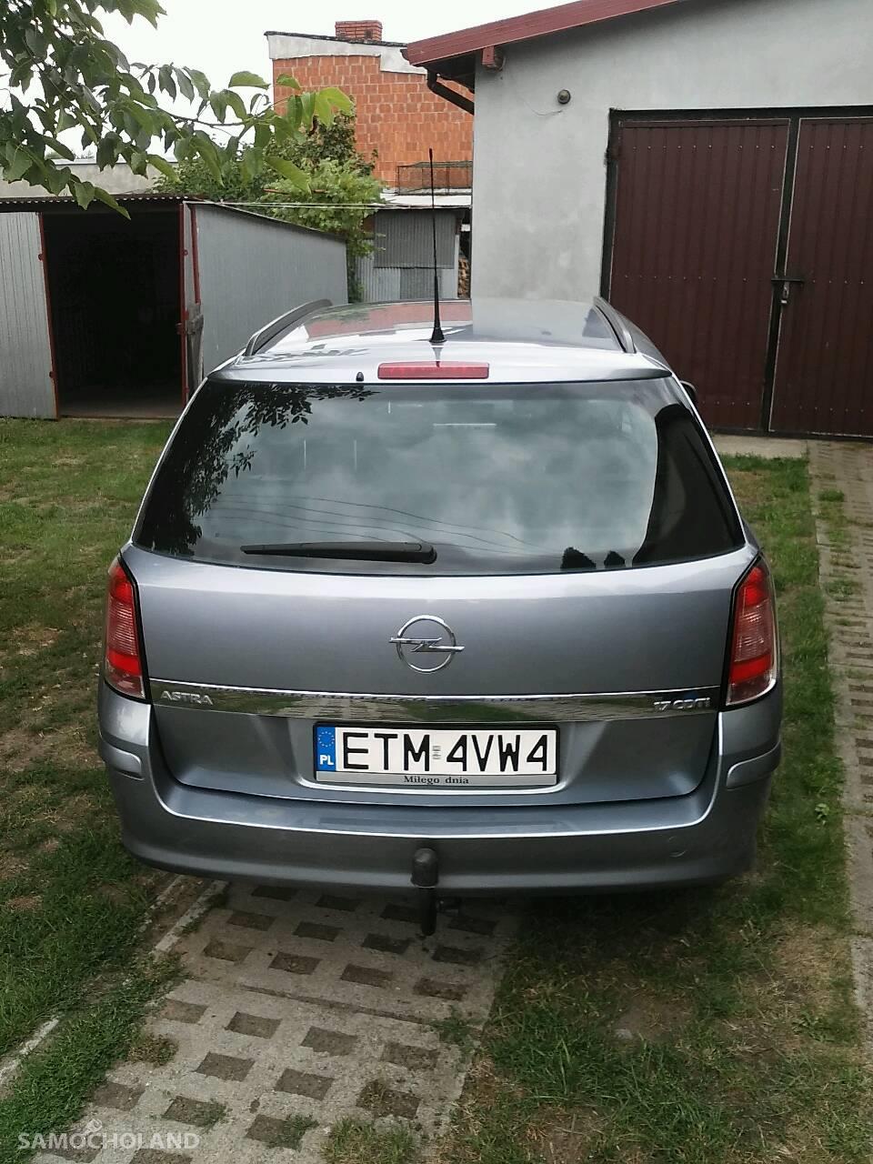 Opel Astra H (2004-2014) OPEL ASTRA III COSMO 1.7 CDTI 6 BIEGOWA SKRZYNIA BIEGÓW 4
