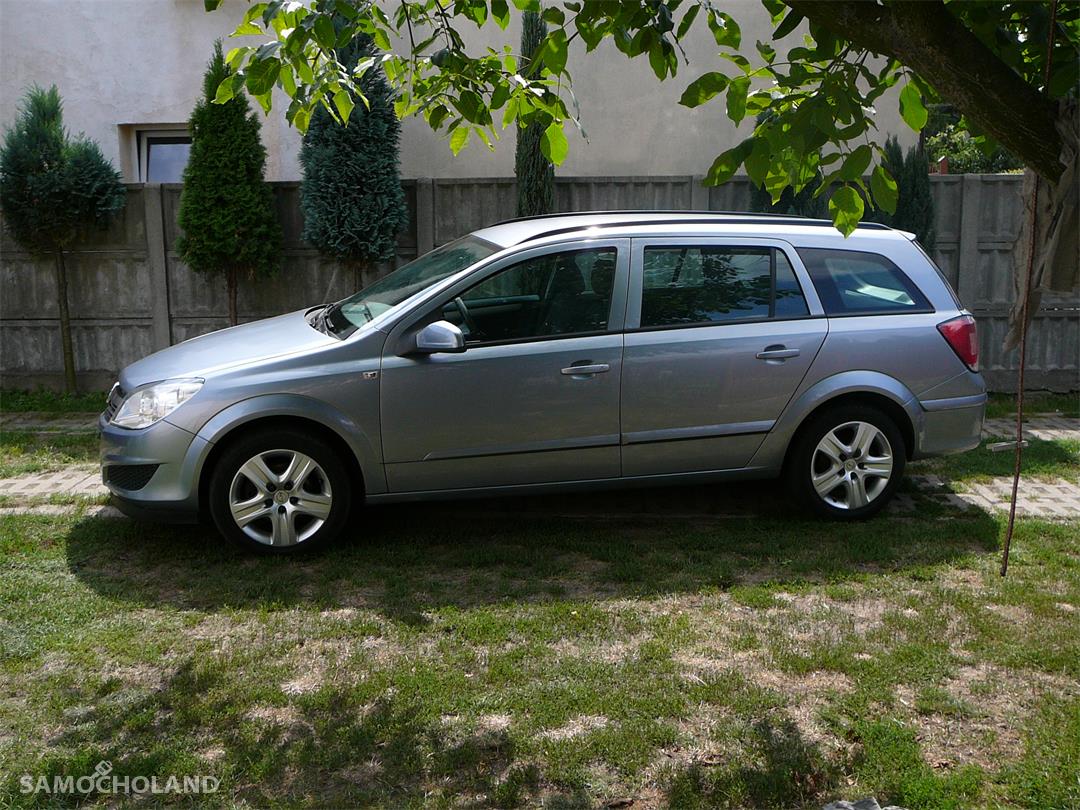 Opel Astra H (2004-2014) OPEL ASTRA III COSMO 1.7 CDTI 6 BIEGOWA SKRZYNIA BIEGÓW 1