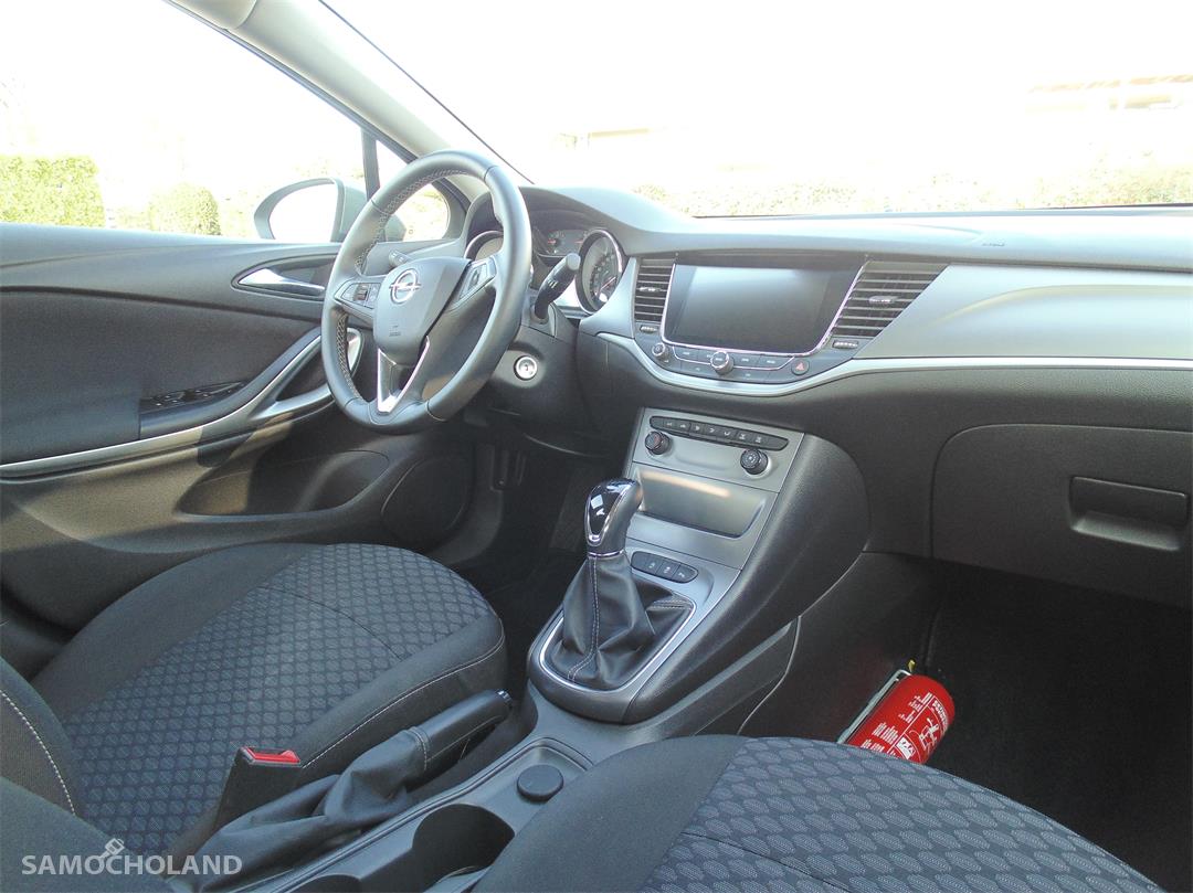 Opel Astra K (2015-) Opel Astra 1.6 CDTI Edition 11