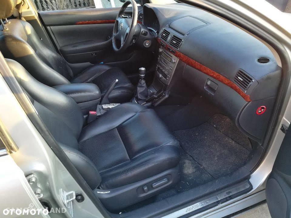 Toyota Avensis II (2003-2009) 2.2 D-CAT 177KM, 400Nm, full opcja, xenon, navi, webasto, skóra,bez wkładu finansowego 22