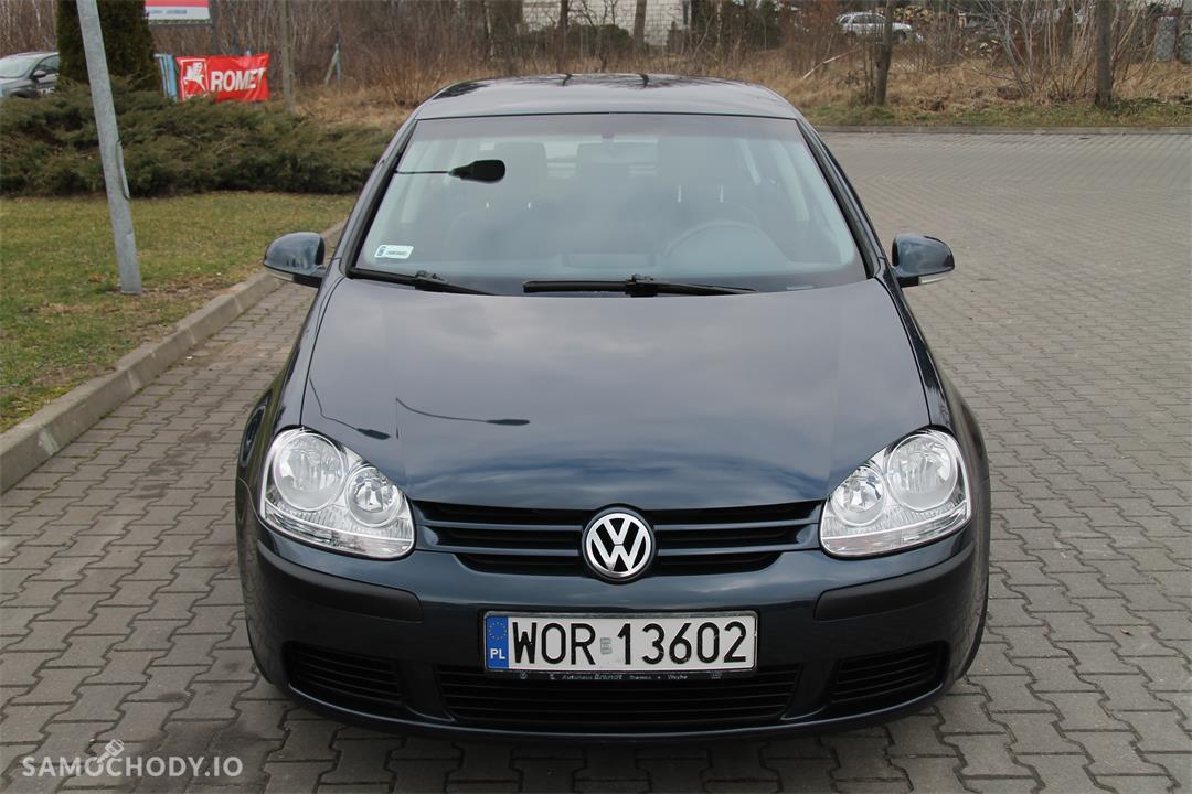 Volkswagen Golf V (2003-2009)  małe 46