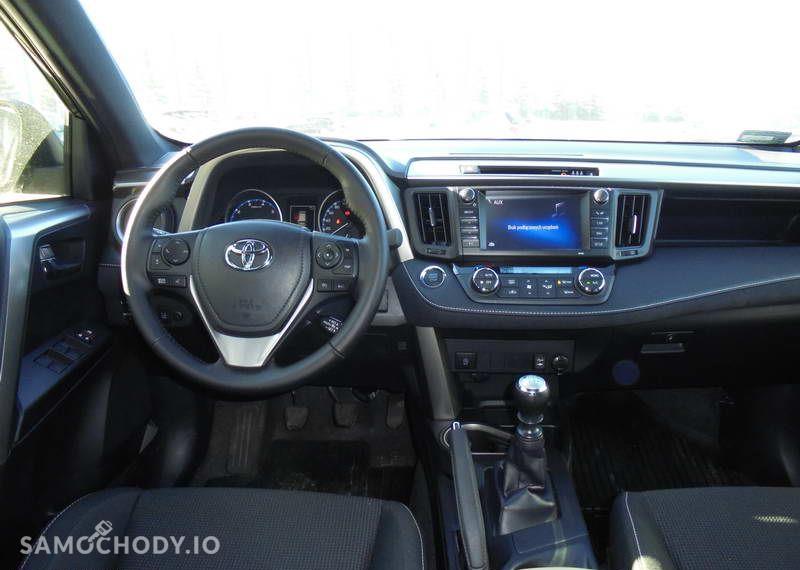 Toyota RAV4 2.0 D 4D 143KM Style + Smart + Safety małe 79