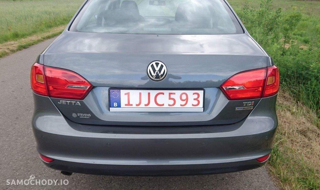 Volkswagen Jetta Comfortline 2
