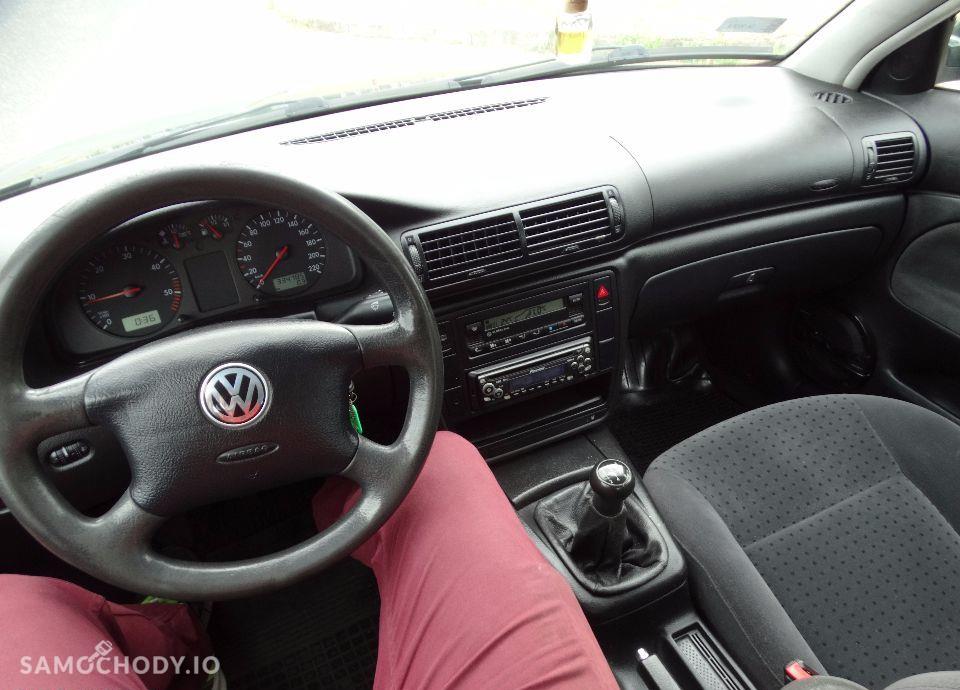 Volkswagen Passat 1.9 TDI sedan klimatronik bardzo ładny 20 tyś temu wymieniony rozrząd małe 92