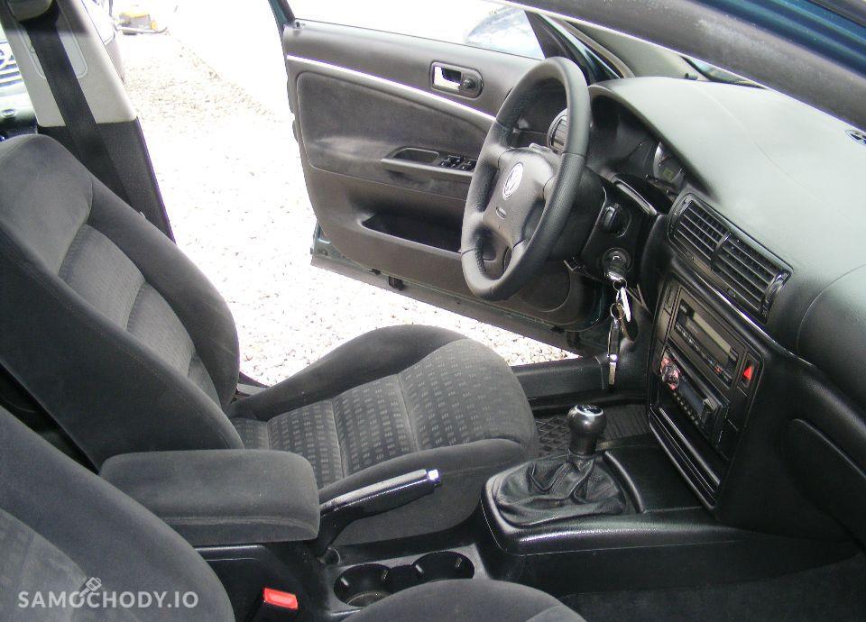 Volkswagen Passat FL 130km, klimatronik, ESP, radio CD/USB, zarejestrowany 56