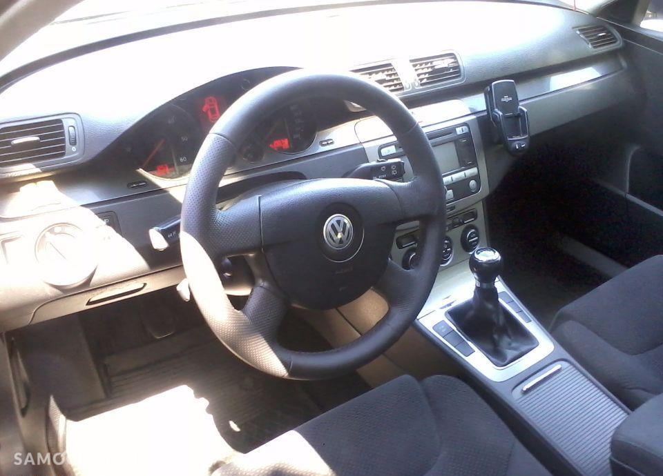 Volkswagen Passat 2.0 Tdi 8 V,navi,zarejestrowany,stan dobry małe 121