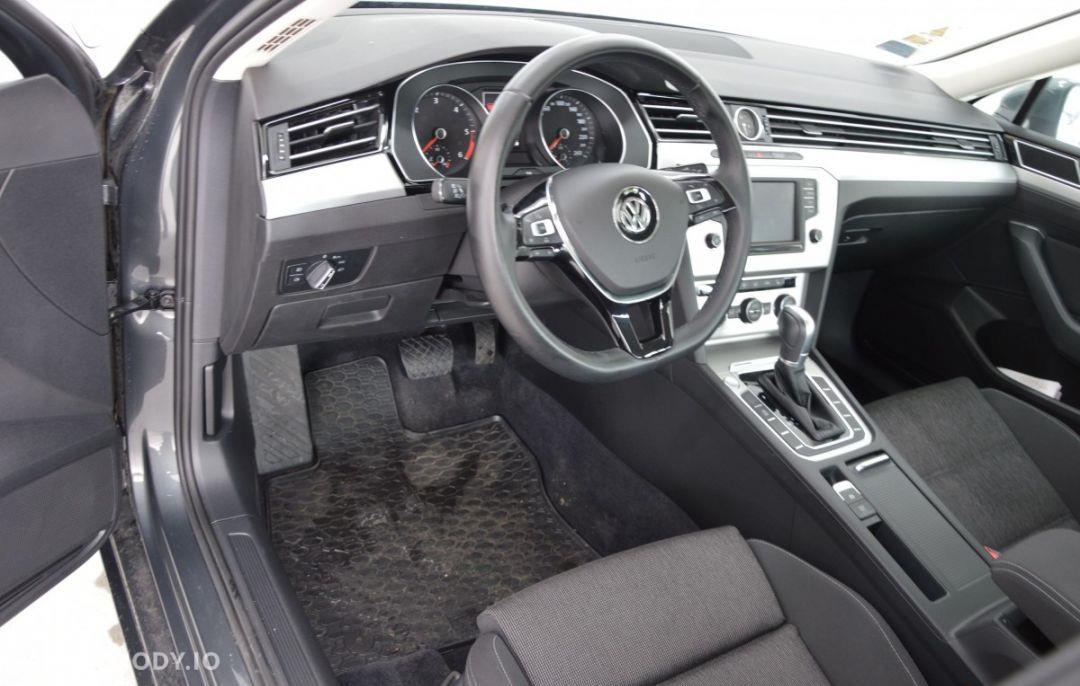 Volkswagen Passat Comfortline 79